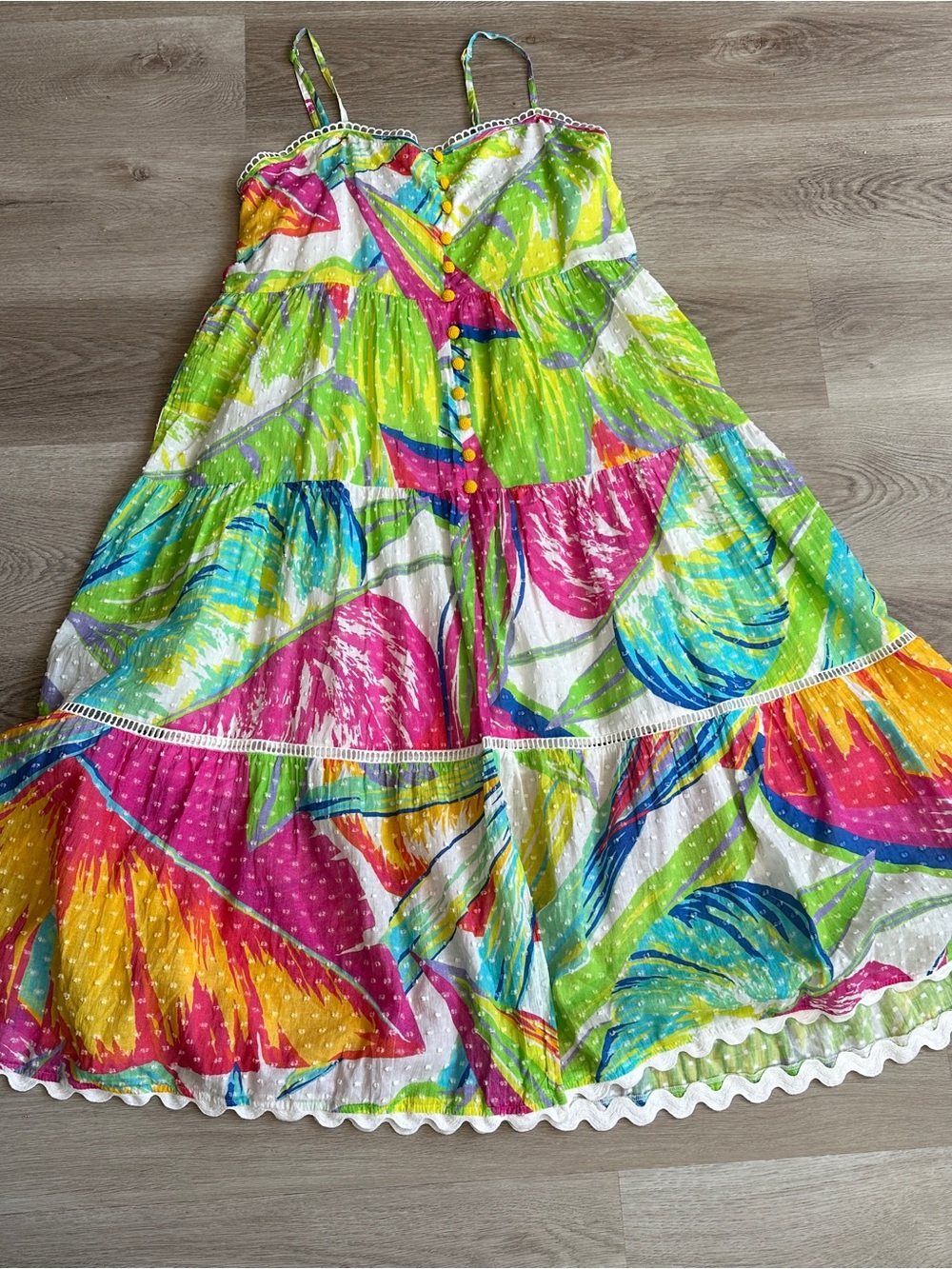NWT FARM Rio Neon Leaves Swiss Dot Scalloped Tiered Cami Midi Dress S